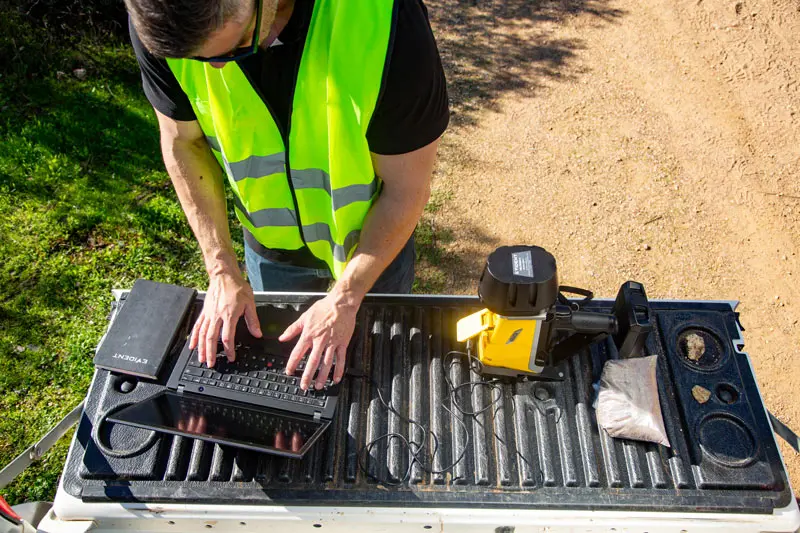 Рентгенофлуоресцентный анализатор Vanta Handheld